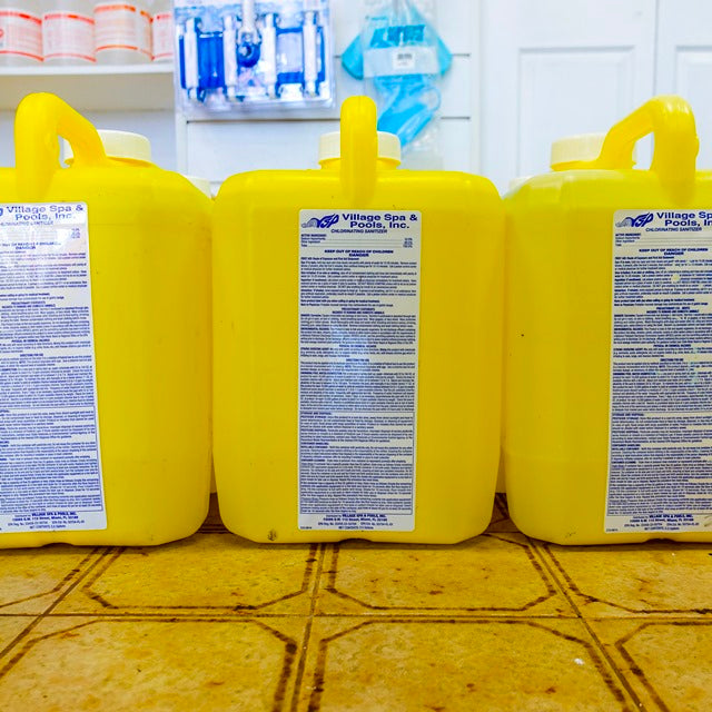 Liquid Chlorine- 2.5 GAL. REFILL